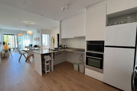 Apartament w Pilar de la Horadada, Alicante, Hiszpania 2 sypialnie, 65 mkw. nr 149866 – zdjęcie 9