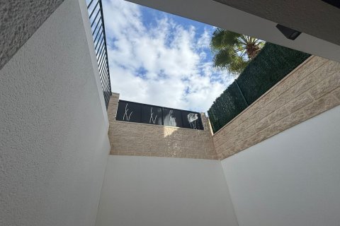 Willa w Ciudad Quesada, Alicante, Hiszpania 4 sypialnie,  nr 149867 – zdjęcie 17