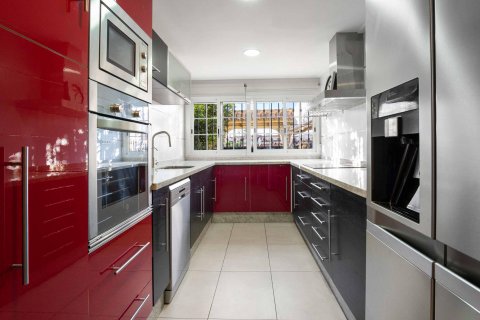 Villa en venta en La Florida, Alicante, España 5 dormitorios, 161 m2 No. 149863 - foto 6