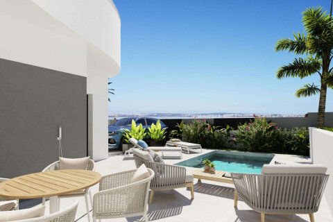 Apartment for sale in Torrevieja, Alicante, Spain 2 bedrooms, 178.29 sq.m. No. 175806 - photo 8