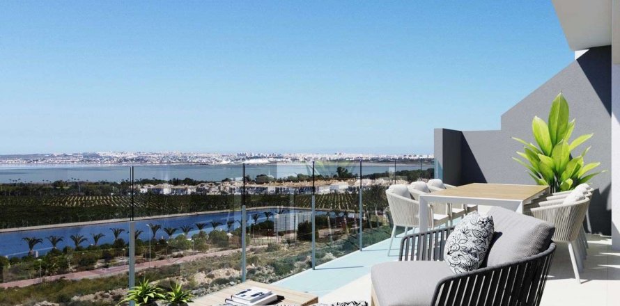 Apartment in Torrevieja, Alicante, Spain 2 bedrooms, 178.29 sq.m. No. 175806