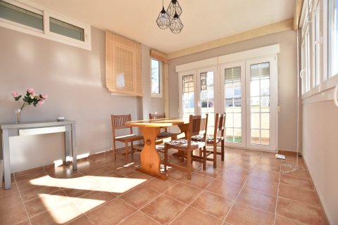 Продажа таухауса в Аликанте, Испания 3 спальни, 90м2 №148396 - фото 3