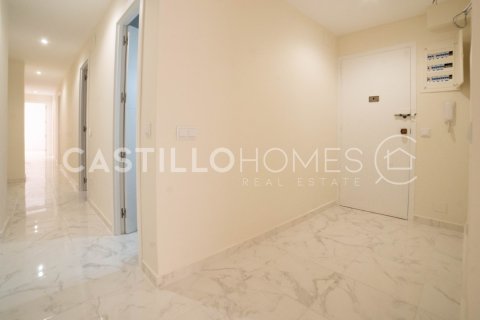 Apartamento en venta en Torrevieja, Alicante, España 3 dormitorios, 111 m2 No. 148393 - foto 9