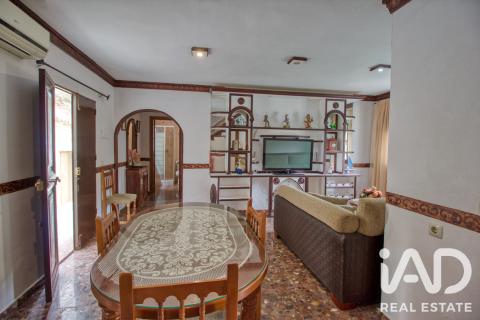 Villa zum Verkauf in Setenil de las Bodegas, Cadiz, Spanien 3 Schlafzimmer, 120 m2 Nr. 196509 - Foto 4