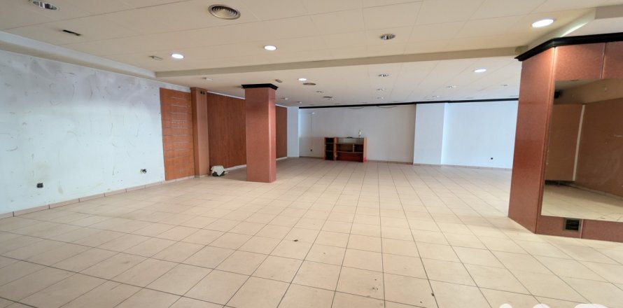 Gewerbeimmobilien in Manresa, Barcelona, Spanien 480 m2 Nr. 196511