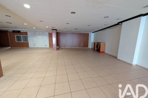Gewerbeimmobilien zum Verkauf in Manresa, Barcelona, Spanien 480 m2 Nr. 196511 - Foto 11