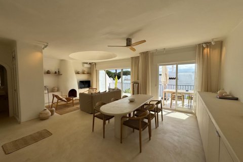 Townhouse zum Verkauf Marbella, Malaga, Spanien 2 Schlafzimmer, 101 m2 Nr. 119830 - Foto 5