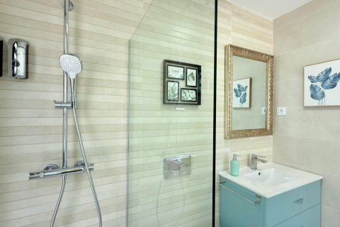 Apartment for sale Finestrat, Alicante, Spain 2 bedrooms, 105 sq.m. No. 119825 - photo 13