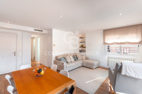 Kattohuoneisto myytävänä Barcelona, Espanja, 3 makuuhuonetta, 102 m2 No. 156669 - kuva 6