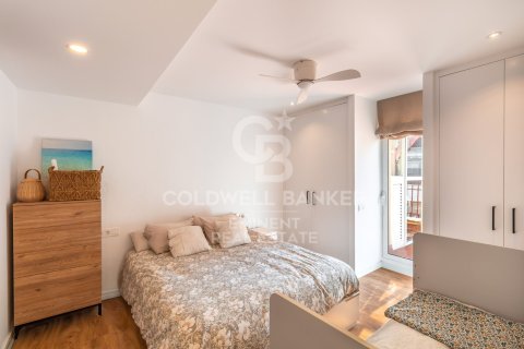 Kattohuoneisto myytävänä Barcelona, Espanja, 3 makuuhuonetta, 102 m2 No. 156669 - kuva 11