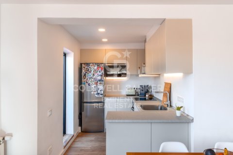 Kattohuoneisto myytävänä Barcelona, Espanja, 3 makuuhuonetta, 102 m2 No. 156669 - kuva 9