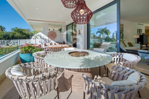 Paritalo myytävänä Marbella, Malaga, Espanja, 4 makuuhuonetta, 401 m2 No. 156670 - kuva 5