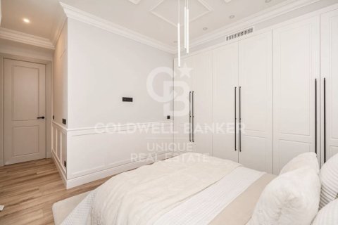 Apartamento en venta en Madrid, España 3 dormitorios, 179 m2 No. 156673 - foto 17