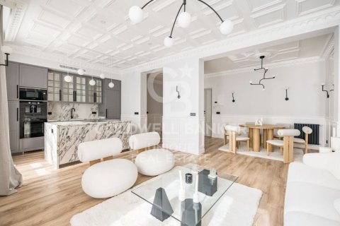 Apartamento en Madrid, España 3 dormitorios, 179 m2 No. 156673