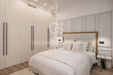 Apartamento en venta en Madrid, España 3 dormitorios, 179 m2 No. 156673 - foto 26