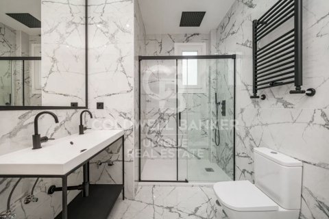 Apartamento en venta en Madrid, España 3 dormitorios, 179 m2 No. 156673 - foto 30