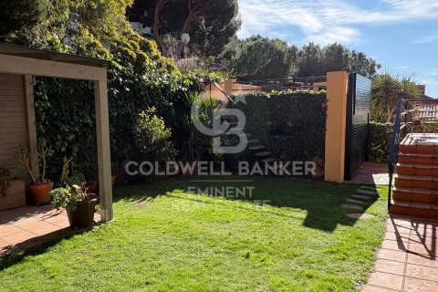 Casa in vendita a Barcelona, Spagna 4 camere da letto, 282 mq. N° 156674 - foto 2