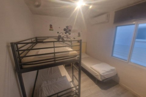 Apartamento en venta en Torrevieja, Alicante, España 3 dormitorios,  No. 151048 - foto 19