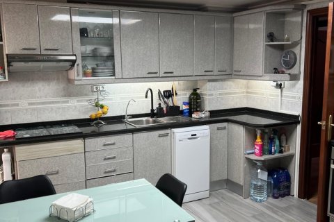 Huoneisto myytävänä Villafranqueza, Alicante, Espanja, 2 makuuhuonetta, 89 m2 No. 151047 - kuva 10