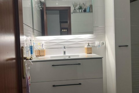 Huoneisto myytävänä Villafranqueza, Alicante, Espanja, 2 makuuhuonetta, 89 m2 No. 151047 - kuva 15