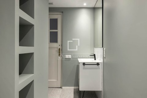 Appartamento in affitto a Barcelona, Spagna 4 camere da letto, 168 mq. N° 151042 - foto 27