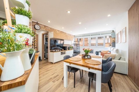 Apartment for sale in Son Ferrer, Mallorca, Spain 2 bedrooms, 67 sq.m. No. 151043 - photo 4