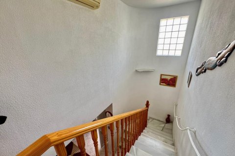 Willa w Torrevieja, Alicante, Hiszpania 3 sypialnie, 97 mkw. nr 149870 – zdjęcie 27