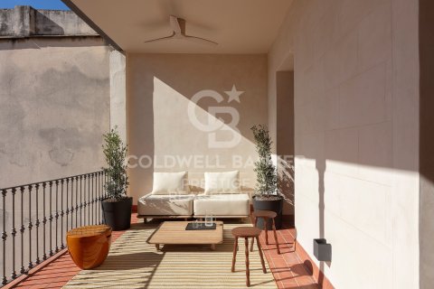 Kattohuoneisto myytävänä Barcelona, Espanja, 2 makuuhuonetta, 101 m2 No. 159244 - kuva 9