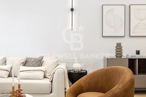 Huoneisto myytävänä Madrid, Espanja, 2 makuuhuonetta, 165 m2 No. 159243 - kuva 2