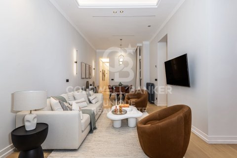 Wohnung in Madrid, Spanien 2 Schlafzimmer, 165 m2 Nr. 159243