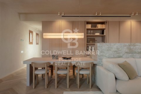 Продажа пентхауса в Барселона, Испания 3 спальни, 126м2 №159245 - фото 2