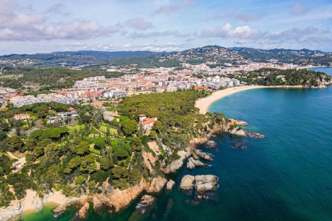Townhouse à vendre à Lloret de Mar, Girona, Espagne, 4 chambres, 169 m2 No. 183139 - photo 3