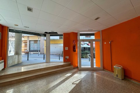 Commercial property à vendre à Lloret de Mar, Girona, Espagne, 170 m2 No. 183142 - photo 2
