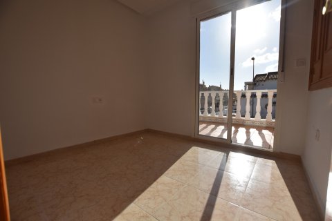 Townhouse à vendre à Alicante, Espagne, 3 chambres, 75 m2 No. 147128 - photo 21