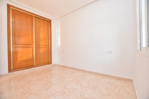 Townhouse à vendre à Alicante, Espagne, 3 chambres, 75 m2 No. 147128 - photo 12