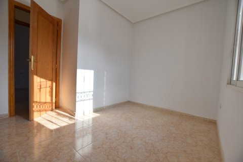 Townhouse à vendre à Alicante, Espagne, 3 chambres, 75 m2 No. 147128 - photo 16