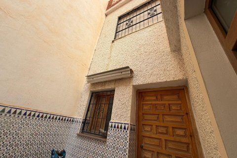 Townhouse à vendre à Torrevieja, Alicante, Espagne, 3 chambres, 200 m2 No. 147130 - photo 21