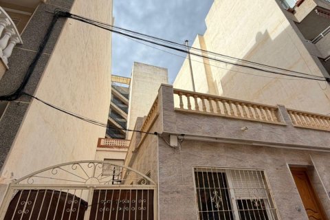 Townhouse à vendre à Torrevieja, Alicante, Espagne, 3 chambres, 200 m2 No. 147130 - photo 22