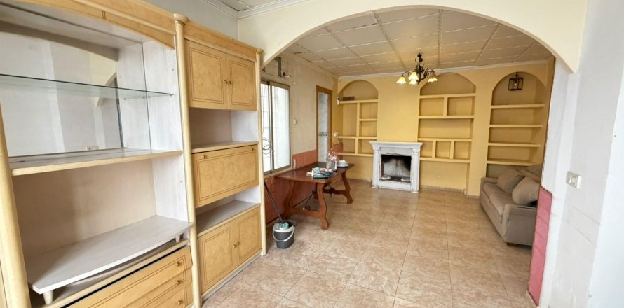 Townhouse à Torrevieja, Alicante, Espagne 3 chambres, 200 m2 No. 147130