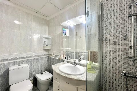 Apartment à vendre à Torrevieja, Alicante, Espagne, 3 chambres, 91 m2 No. 147131 - photo 17