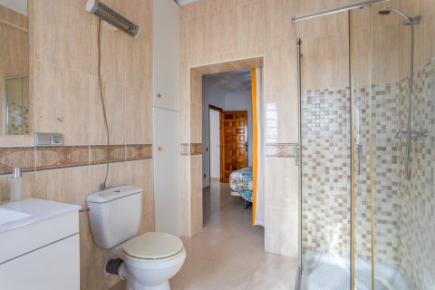 Villa à vendre à Torrevieja, Alicante, Espagne, 3 chambres, 60 m2 No. 147129 - photo 22