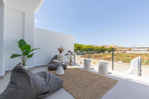 Huvila myytävänä Rafal, Alicante, Espanja, 3 makuuhuonetta, 188 m2 No. 194213 - kuva 8
