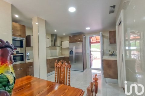 Dom w Cartagena, Murcia, Hiszpania 5 sypialni, 623 mkw. nr 153744 – zdjęcie 6