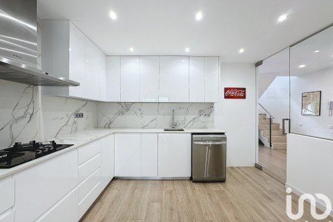 Penthouse w Alella, Barcelona, Hiszpania 4 sypialnie, 140 mkw. nr 153745 – zdjęcie 10