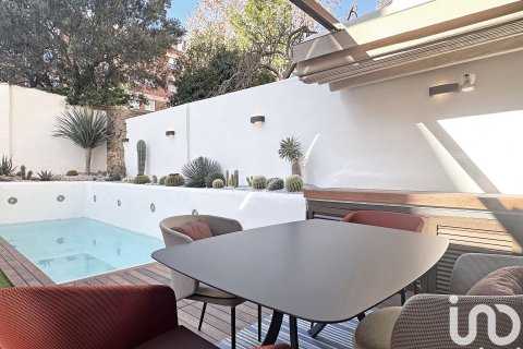 Продажа дома в Барселона, Испания 3 спальни, 336м2 №153749 - фото 2