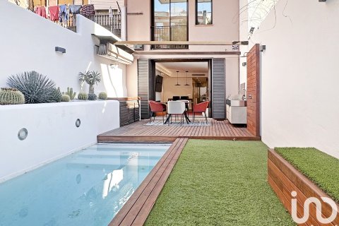 Продажа дома в Барселона, Испания 3 спальни, 336м2 №153749 - фото 4