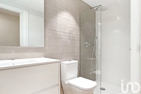 Продажа дома в Барселона, Испания 3 спальни, 336м2 №153749 - фото 16