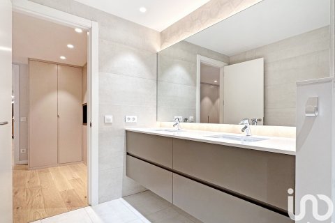 Продажа дома в Барселона, Испания 3 спальни, 336м2 №153749 - фото 25