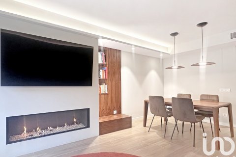 Продажа дома в Барселона, Испания 3 спальни, 336м2 №153749 - фото 7