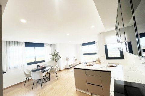 Huvila myytävänä Algorfa, Alicante, Espanja, 3 makuuhuonetta, 200 m2 No. 145404 - kuva 8